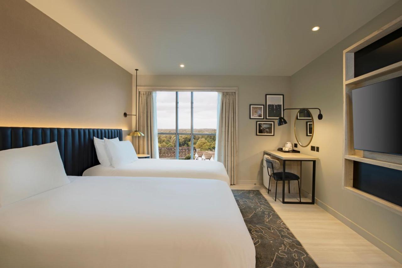 Hilton Garden Inn Peterborough City Centre Bagian luar foto