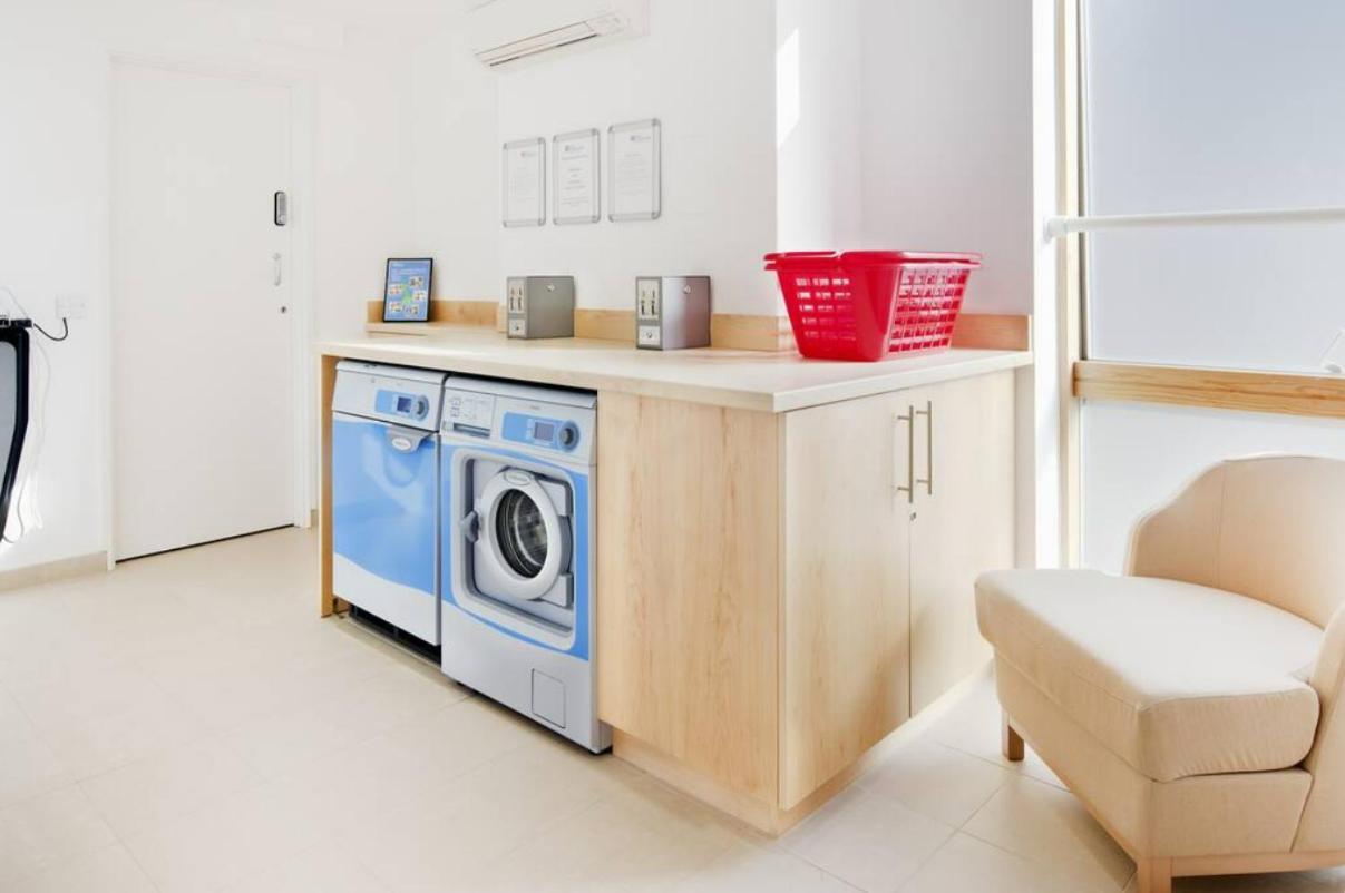 Hilton Garden Inn Peterborough City Centre Bagian luar foto