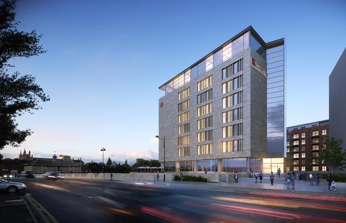 Hilton Garden Inn Peterborough City Centre Bagian luar foto